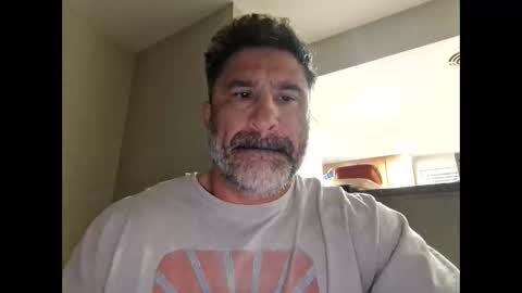 Snapshot of slappysamz chatting on 03.15.26 slappysamz online show from 03.15.26