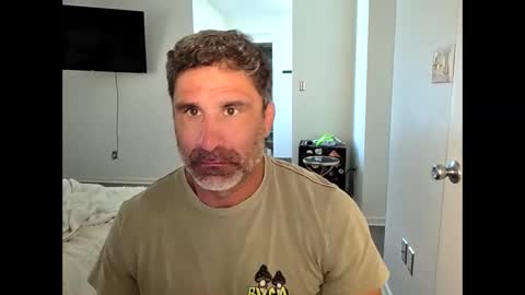 Snapshot of slappysamz chatting on 03.23.26 slappysamz online show from 03.23.26