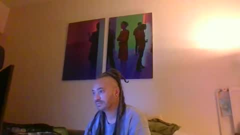 Snapshot of slashfantasy chatting on 12.01.25 slashfantasy online show from 12.01.25