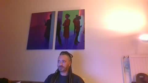 Snapshot of slashfantasy chatting on 12.13.25 slashfantasy online show from 12.13.25