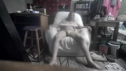 Snapshot of slavboypet chatting on 05.19.26 slavboypet online show from 05.19.26