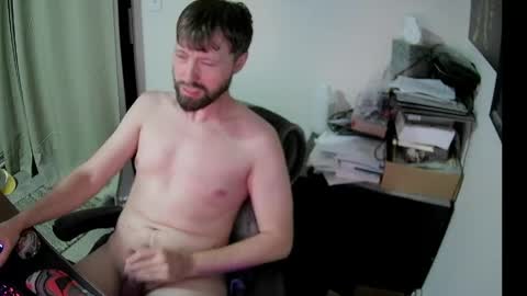 Snapshot of slave2pussy chatting on 05.22.26 slave2pussy online show from 05.22.26