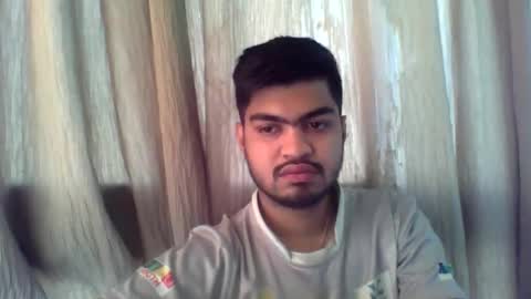 Add me on hangout sjcool1998 online show from 12.20.25