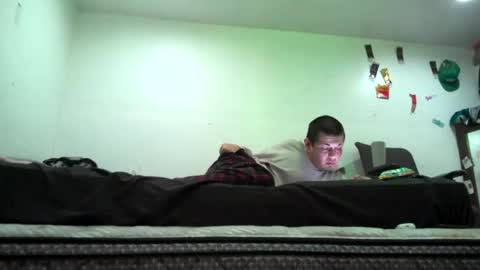 Sleazyycarlitx online show from 10.12.25