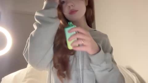 Snapshot of sleepycode002 chatting on 09.21.25 JoO online show from 09.21.25