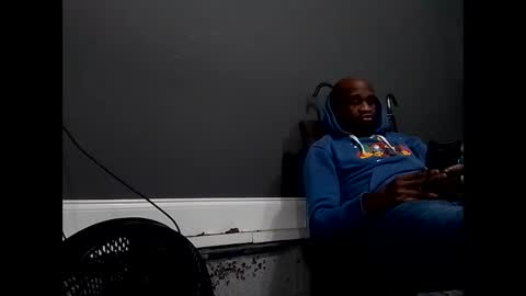 Snapshot of slickerthan12 chatting on 12.14.24 BBC Hanging online show from 12.14.24