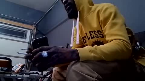 Snapshot of slickerthan12 chatting on 02.09.25 BBC Hanging online show from 02.09.25