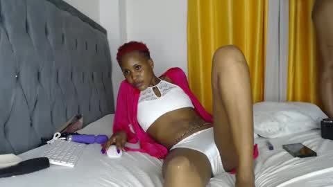 Snapshot of slim_africanha chatting on 02.13.25 slim_africanha online show from 02.13.25