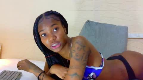 slim_chocobar18 online show from 02.26.26