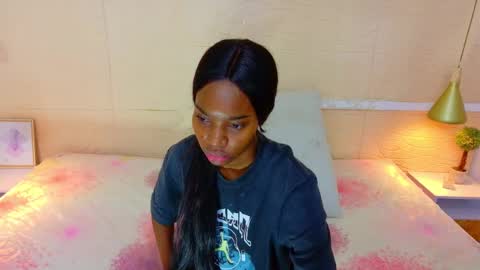 slim_chocobar18 online show from 03.12.26