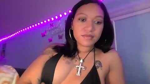 Snapshot of slim_citygurl chatting on 01.25.25 Slim citygurl online show from 01.25.25