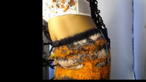 Snapshot of slim_ebonypet chatting on 03.30.26 Crystal online show from 03.30.26