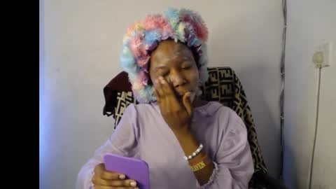 Snapshot of slim_ebonypet chatting on 04.30.26 Crystal online show from 04.30.26