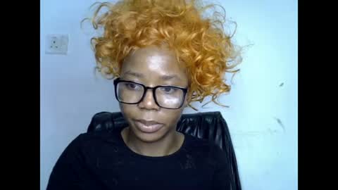 Snapshot of slim_ebonypet chatting on 07.11.26 Crystal online show from 07.11.26