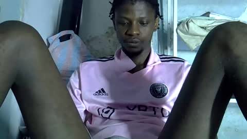 Snapshot of slim_long01 chatting on 09.09.25 slim long01 online show from 09.09.25