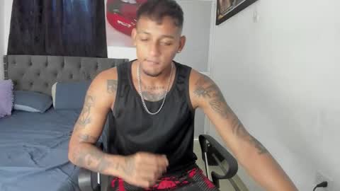Snapshot of slim_master12 chatting on 05.28.26 slim_master12 online show from 05.28.26