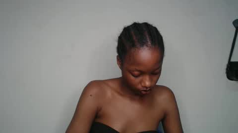 Snapshot of slim_perry chatting on 03.07.26 perry online show from 03.07.26