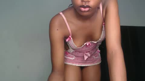 Snapshot of slim_perry chatting on 03.25.26 perry online show from 03.25.26