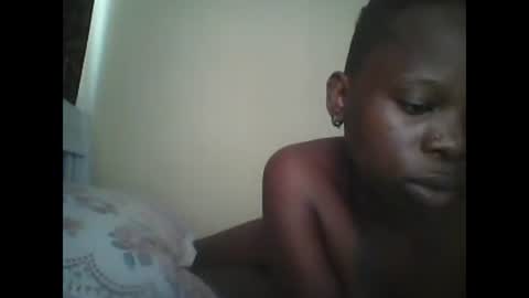 slim_petite_ebony online show from 12.14.24