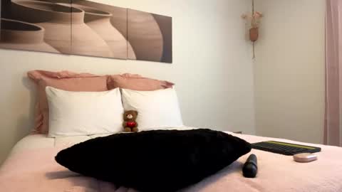 Snapshot of slimaddictionxxx chatting on 03.07.26 Barbie Stylebender online show from 03.07.26