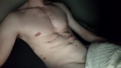 Snapshot of slimnlean chatting on 12.16.25 slimnlean online show from 12.16.25