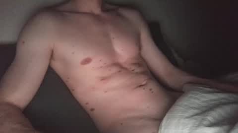 Snapshot of slimnlean chatting on 02.20.26 slimnlean online show from 02.20.26