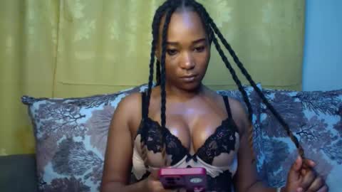 Snapshot of slimy_baiby chatting on 10.14.25 slimy_baiby online show from 10.14.25