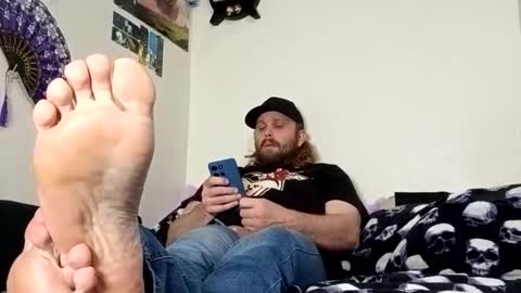 Snapshot of slobberycocklove chatting on 05.23.26 Mr King Feet 69 online show from 05.23.26
