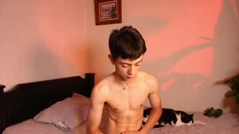 slowburnmystic online show from 04.04.26