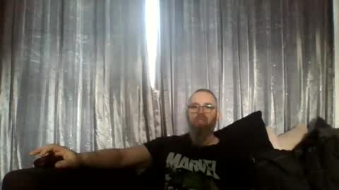 Snapshot of slutfucker20 chatting on 03.11.26 slutfucker20 online show from 03.11.26