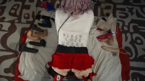 slutgurl_pdx online show from 09.27.25