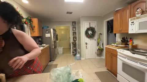 Snapshot of sluttychasity chatting on 01.13.26 sluttychasity online show from 01.13.26