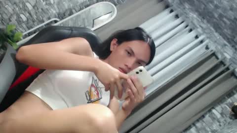 Snapshot of sluttychie chatting on 02.17.25 CHIE CHIE online show from 02.17.25