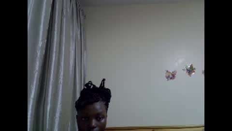 Snapshot of sluttydevil6 chatting on 01.05.25 sluttydevil6 online show from 01.05.25
