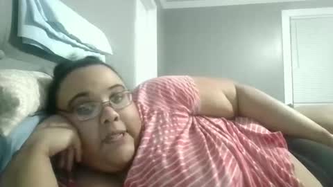 Snapshot of sluttyjess31 chatting on 02.09.26 Jessica online show from 02.09.26