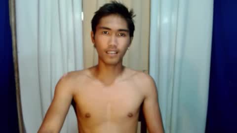 Snapshot of sluttymoreno_boy69 chatting on 04.05.26 JAY online show from 04.05.26