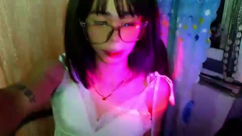 sluttypatotie online show from 05.19.26