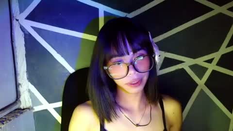 Snapshot of sluttypatotie chatting on 06.25.26 sluttypatotie online show from 06.25.26