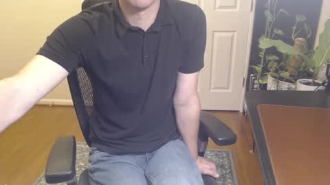 Snapshot of sluttyputtyxxx chatting on 10.01.25 sluttyputtyxxx online show from 10.01.25