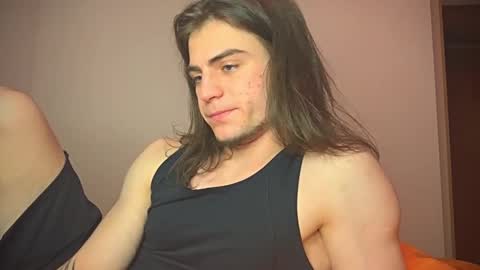 Gus online show from 02.02.25