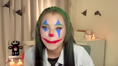 Lily online show from 10.31.25