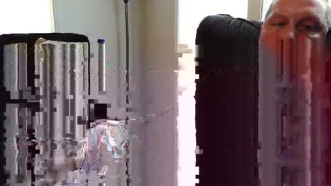 Snapshot of small_weener18 chatting on 11.22.25 small_weener18 online show from 11.22.25