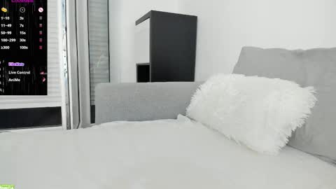 Snapshot of smallcherries chatting on 02.20.26 Vanessa online show from 02.20.26