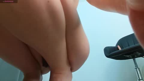 Snapshot of smalldoll7 chatting on 01.29.25 Arianna online show from 01.29.25