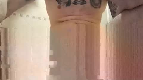 Snapshot of smallone8825 chatting on 02.20.25 smallone8825 online show from 02.20.25