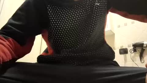 Snapshot of smallone8825 chatting on 03.25.26 smallone8825 online show from 03.25.26