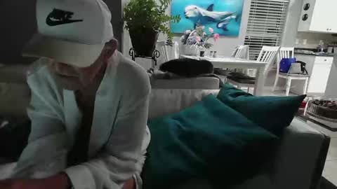 Daddy online show from 02.11.25