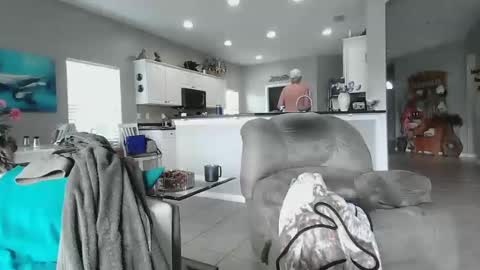 Daddy online show from 02.16.25