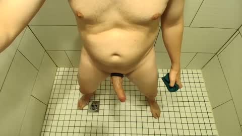 Snapshot of smario85 chatting on 09.22.25 SuperMario online show from 09.22.25