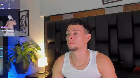 Snapshot of smiith_jade chatting on 10.11.25 Jade Smiith online show from 10.11.25